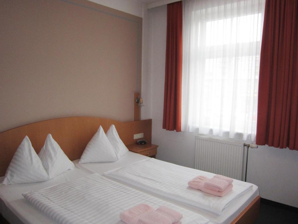 Pension Elisabeth Sankt Poelten Habitación foto